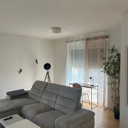 Penthouse Supreme Hu * Ханау-на-Майне