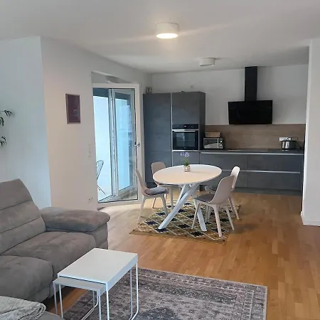 Penthouse Supreme Hu *