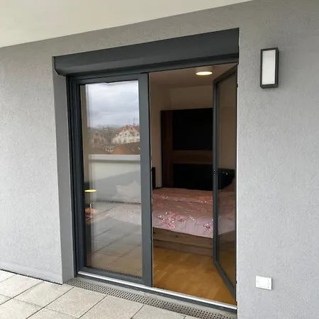 Penthouse Supreme Hu *