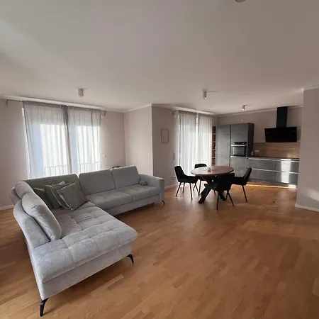 Penthouse Supreme Hu Appartement