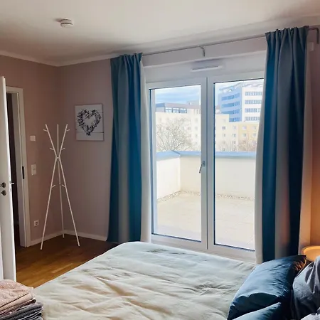 Penthouse Supreme Hu Hanau
